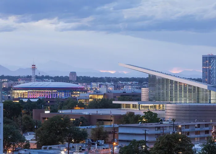 Element Denver Downtown East